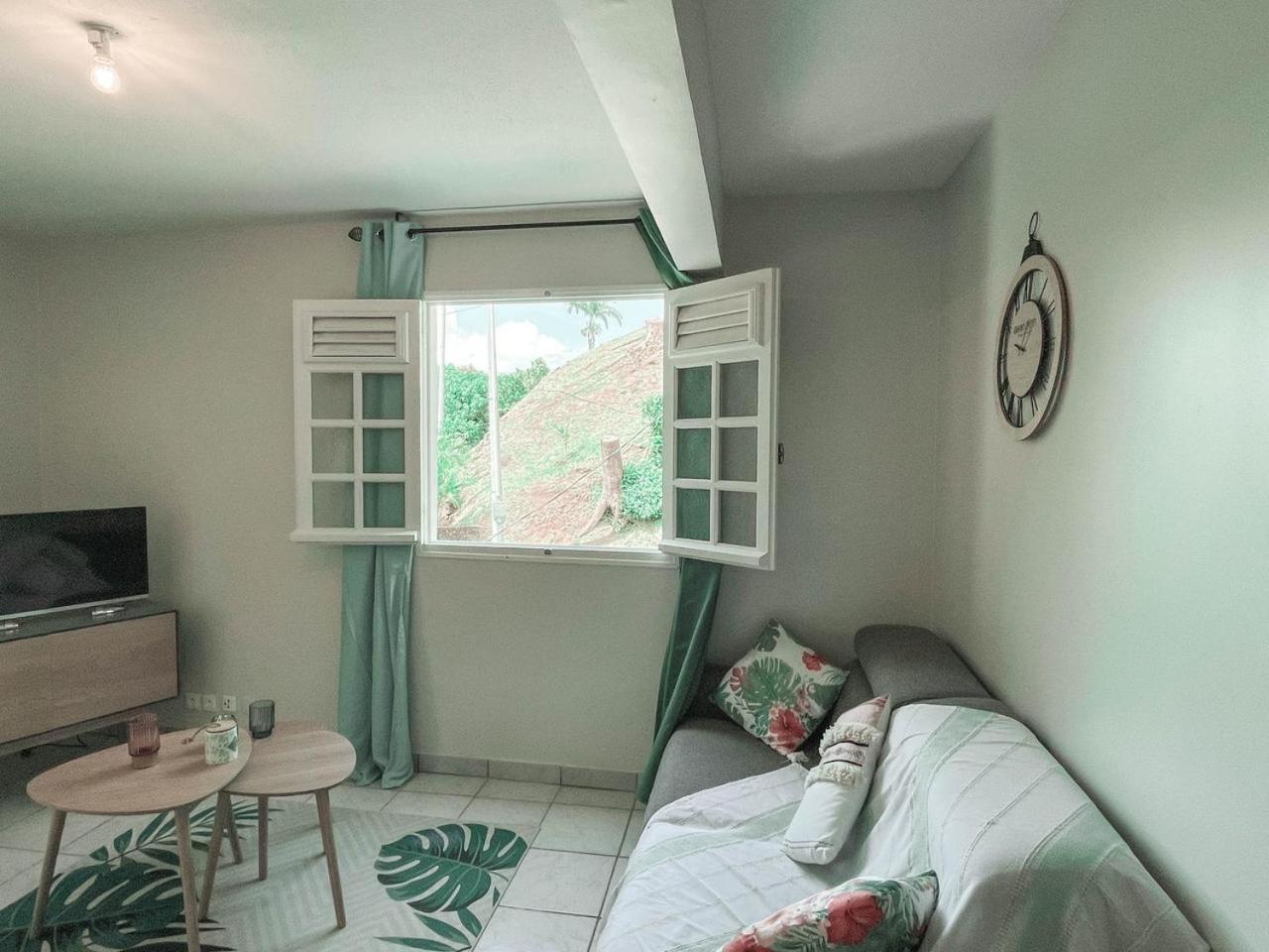 Villas Aumis 2Mr Фор дьо Франс Екстериор снимка